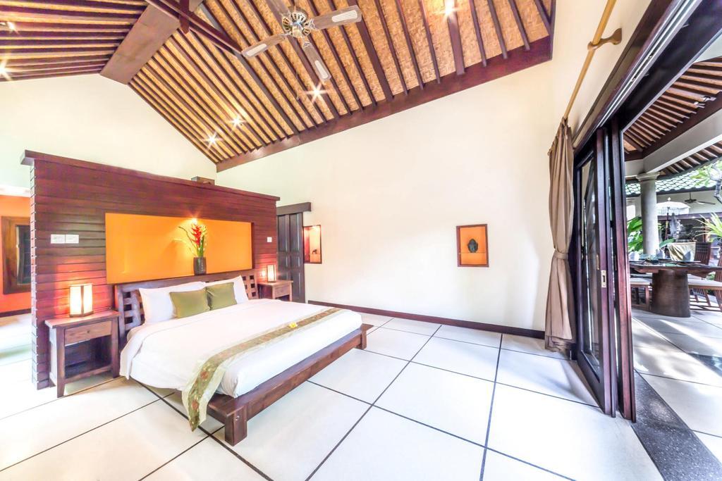 Villa Frangipani Sanur  Exterior photo